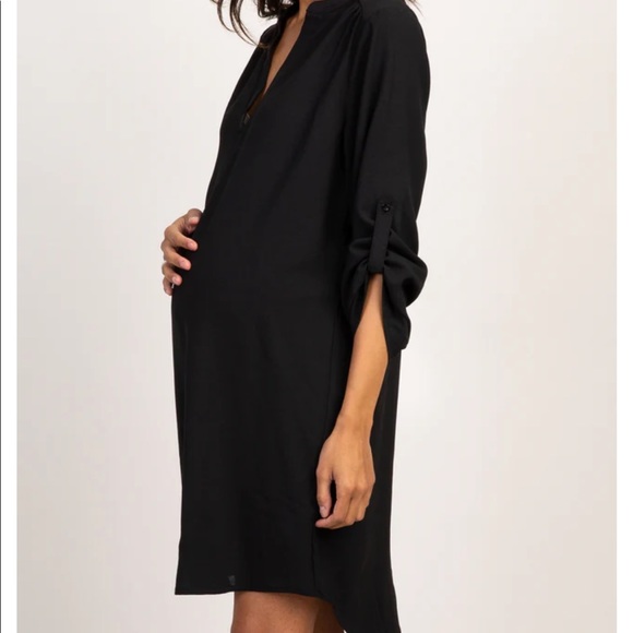 Maternity Black Solid V-Neck 3/4 Sleeve Dress! - Picture 2 of 7